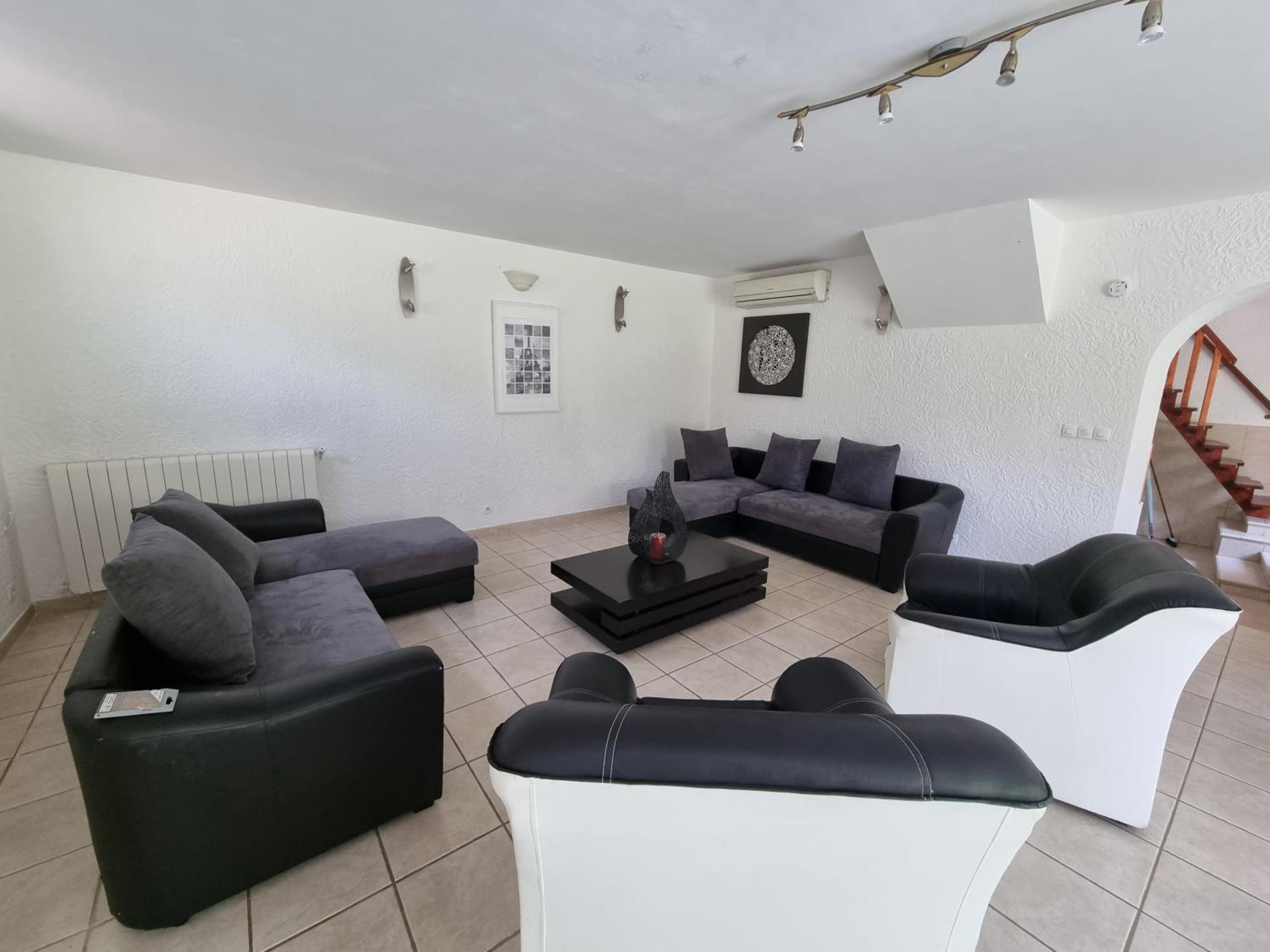 Villa 170M2 Avec Piscine Parc Des Calanques 15 Min Velodrome Marseille Luaran gambar